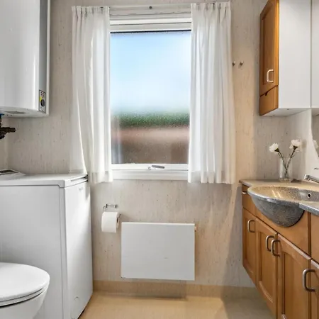 Eleana - 300m To The Fjord By Interhome *