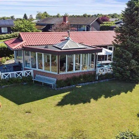 Eleana - 300m To The Fjord By Interhome *